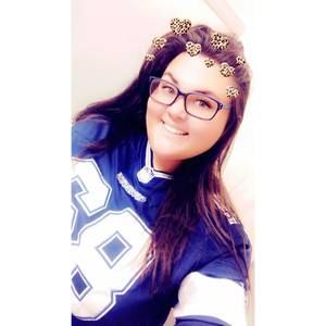 Meet your Posher, Alexis